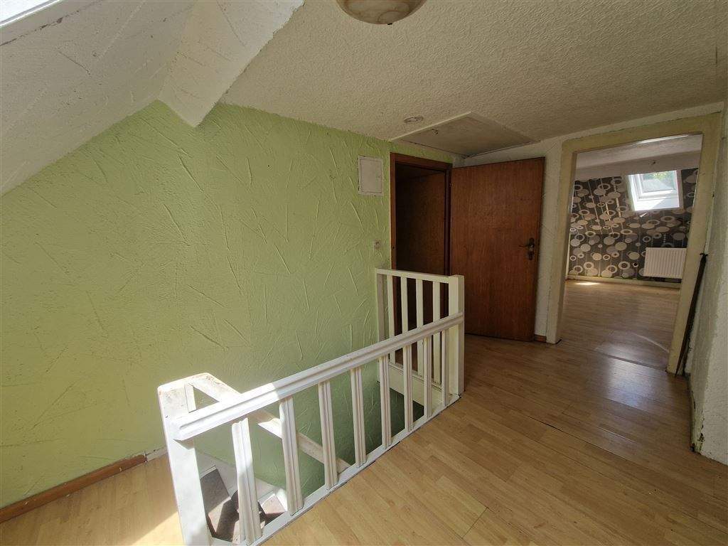 Immobilie in Nonnweiler - Freistehendes 1 FH / Generationenhaus mit Garten / Garage in Waldrandlage Nonnweiler OT - Bild 16