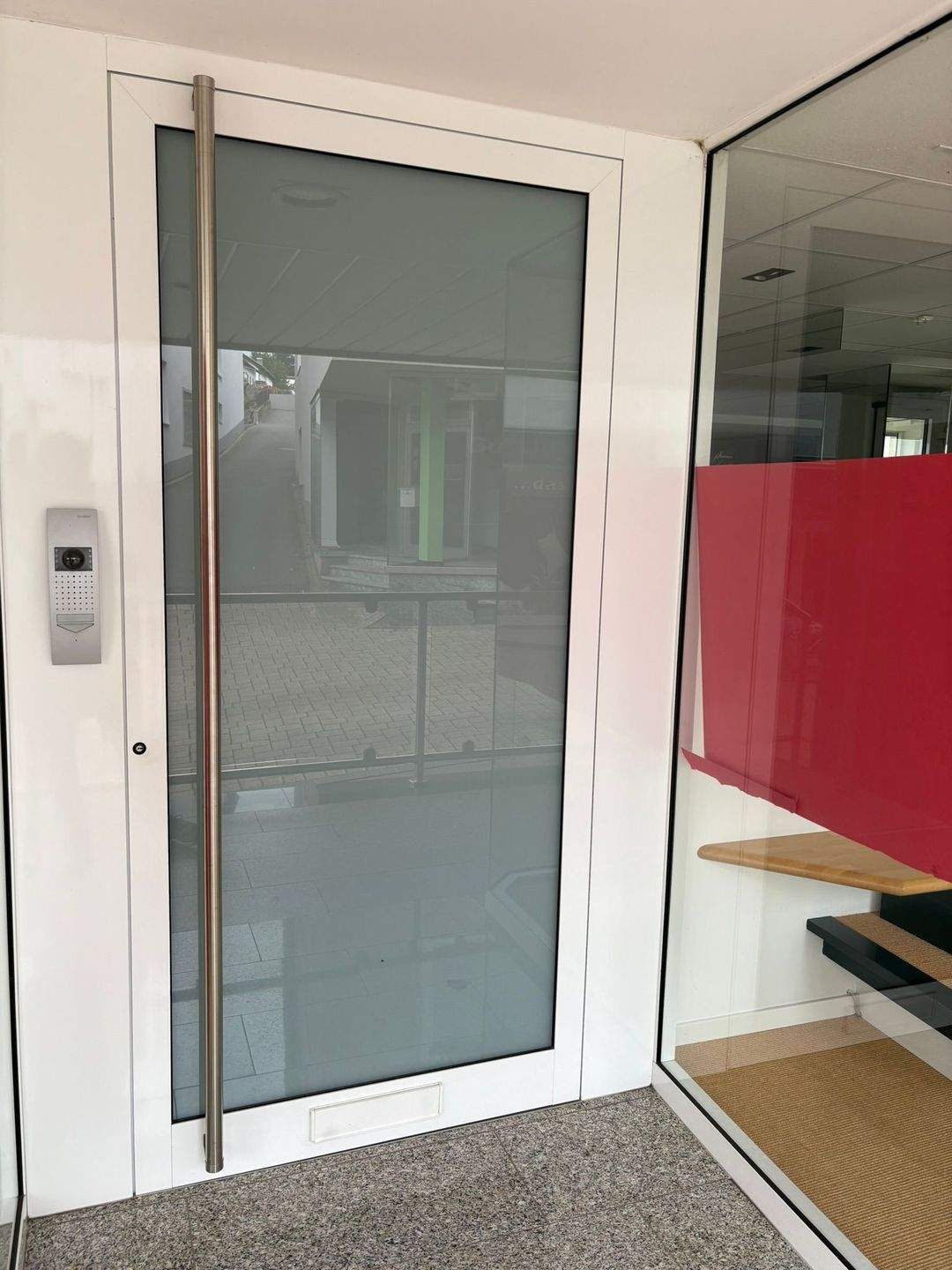 Immobilie in Prüm - **Wohn- und Geschäftshaus  in 1A Lage von Prüm mit Dachterrasse** - Bild 1