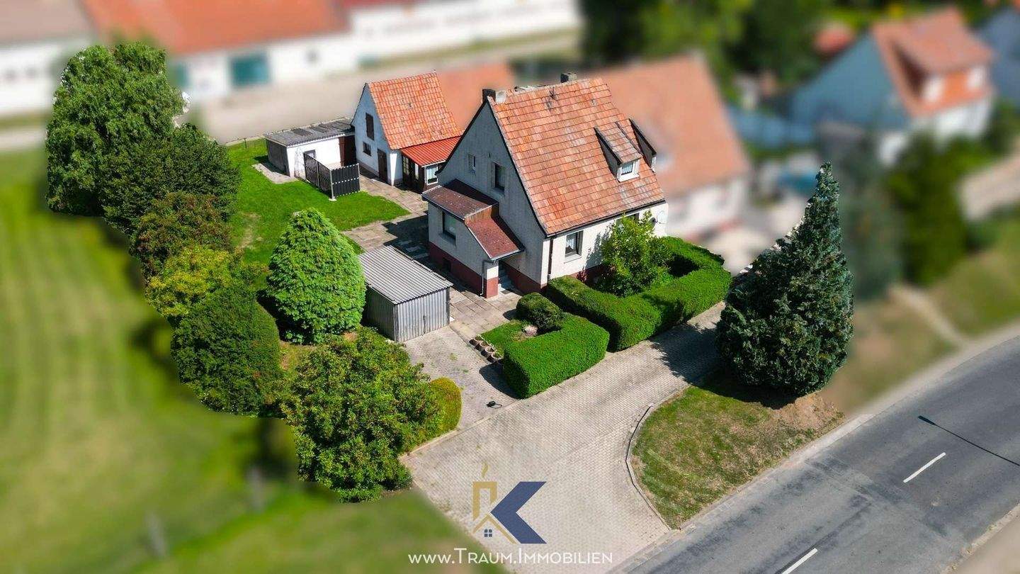 Immobilie in Ebeleben - Schnuckelige Doppelhaushälfte mit Garten und Garage in Abtsbessingen - Bild 0