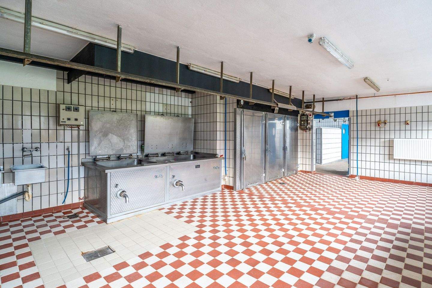 Immobilie in Hellenthal - Einzigartiges Anwesen - großzügiges Wohn- & Geschäftshaus in Hellenthal. *provisionsfrei* - Bild 16