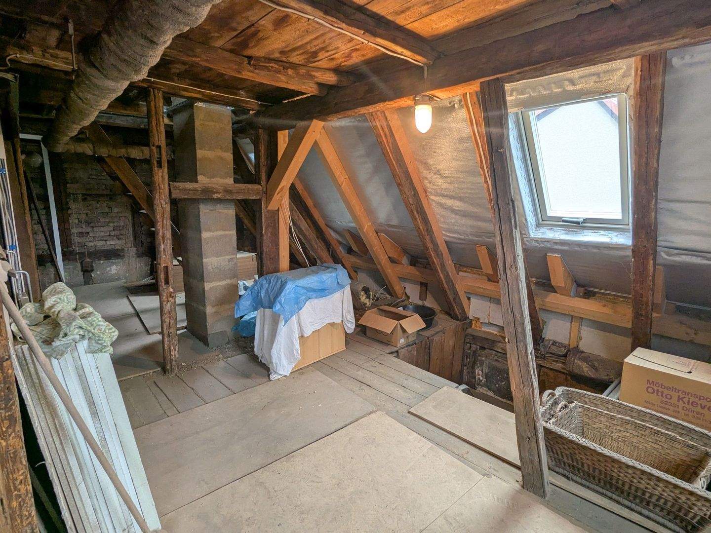 Immobilie in Eisenberg - Gemütliches Einfamilienhaus mit großzügiger Terrasse und Ausbaupotential im Dachgeschoss. - Bild 27