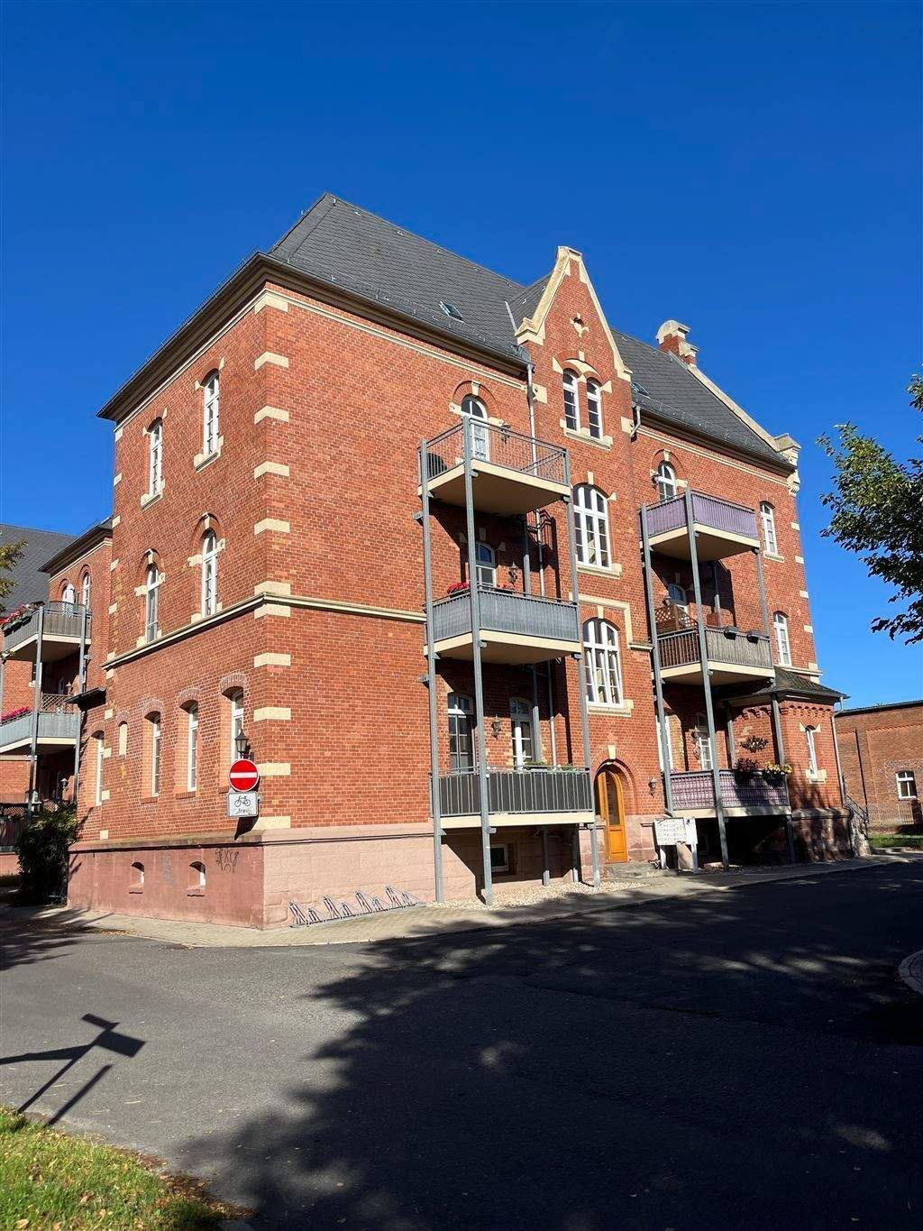 Immobilie in Dreiheide - Vermietete 1-Raum-Eigentumswohnung im Husarenpark, in 04860 Torgau - Bild 1